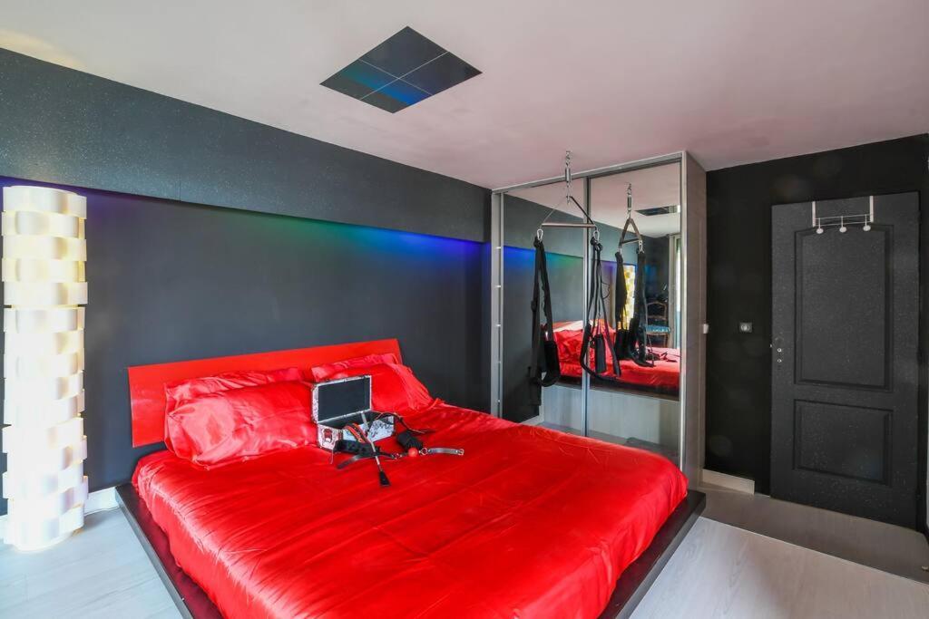 Le Cherubite: Entre Erotisme Et Baroque #Sexroom #Bdsm La Grande Motte Bagian luar foto